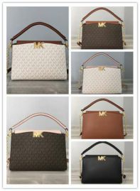 Picture of Michael Kors Lady Handbags _SKUfw114341145fw